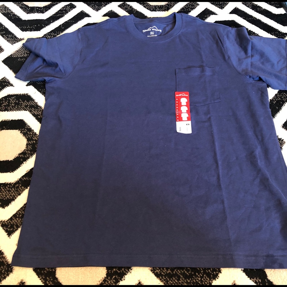 Eddie Bauer T shirt